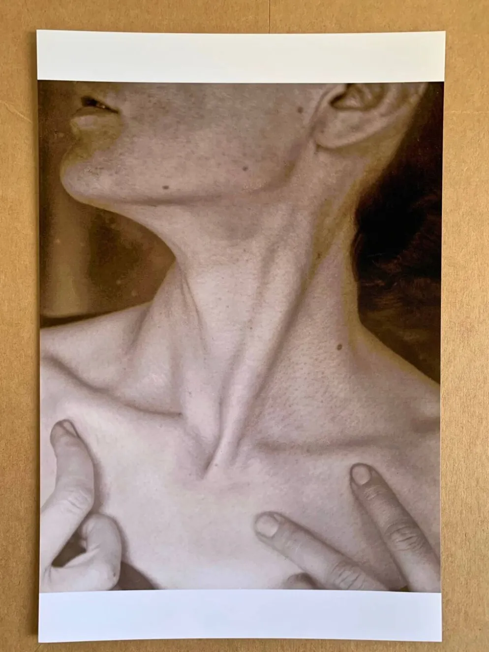 Alfred Stieglitz – Neck, 1921 Une icône du modernisme photographique