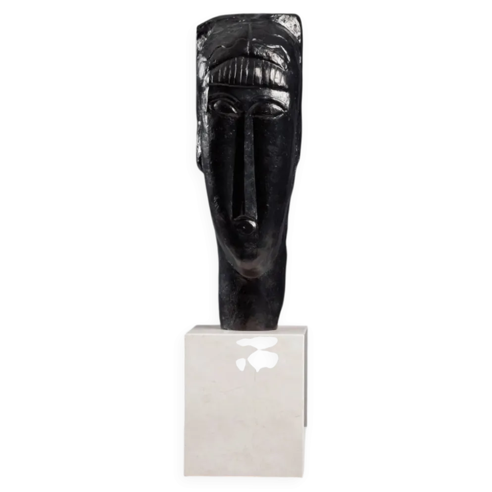 Amédéo Modigliani (1884-1920) Sculpture "Tête de jeune fille à la frange"
