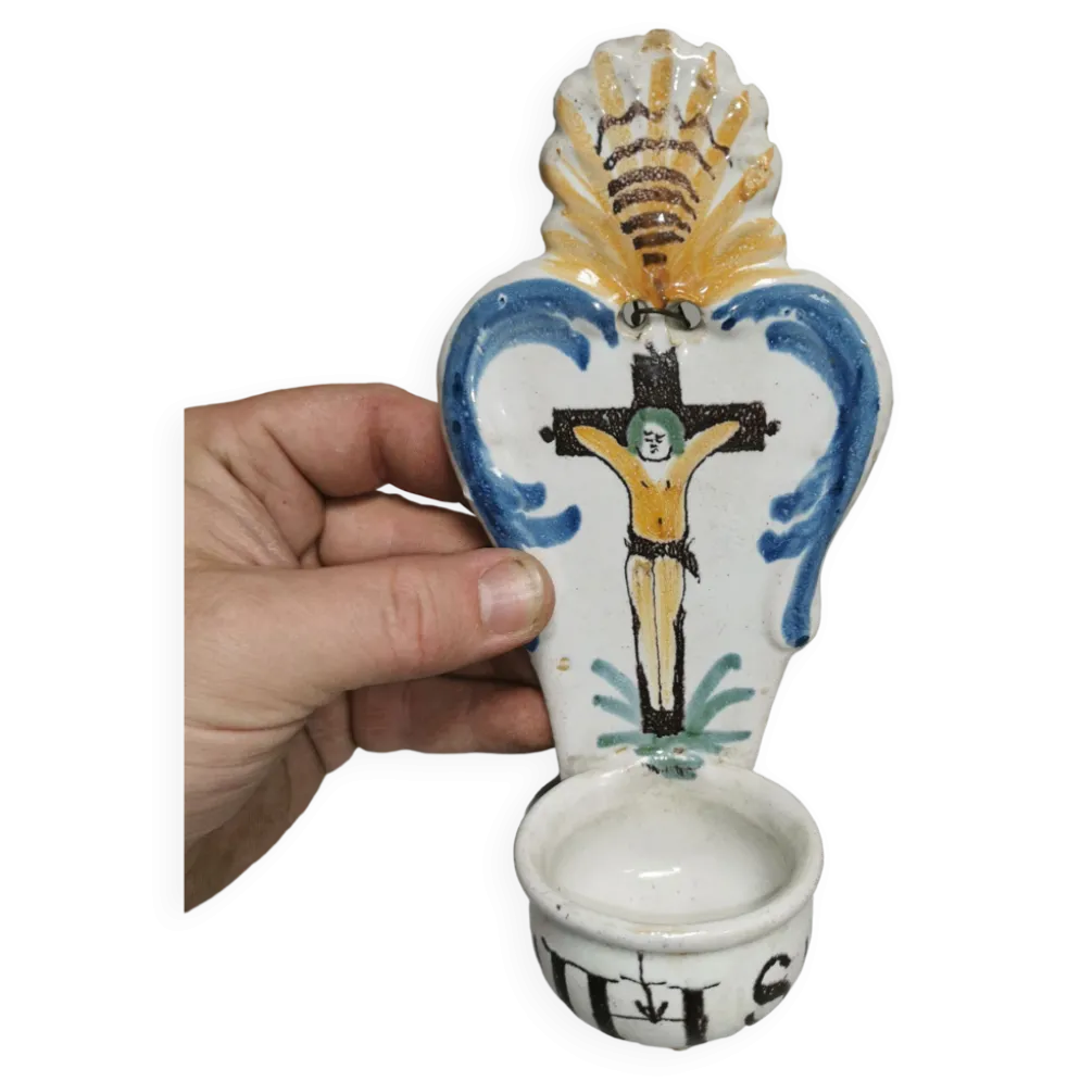 ancien Bénitier en Faience