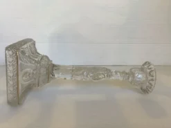 Ancien bougeoir verre moulé