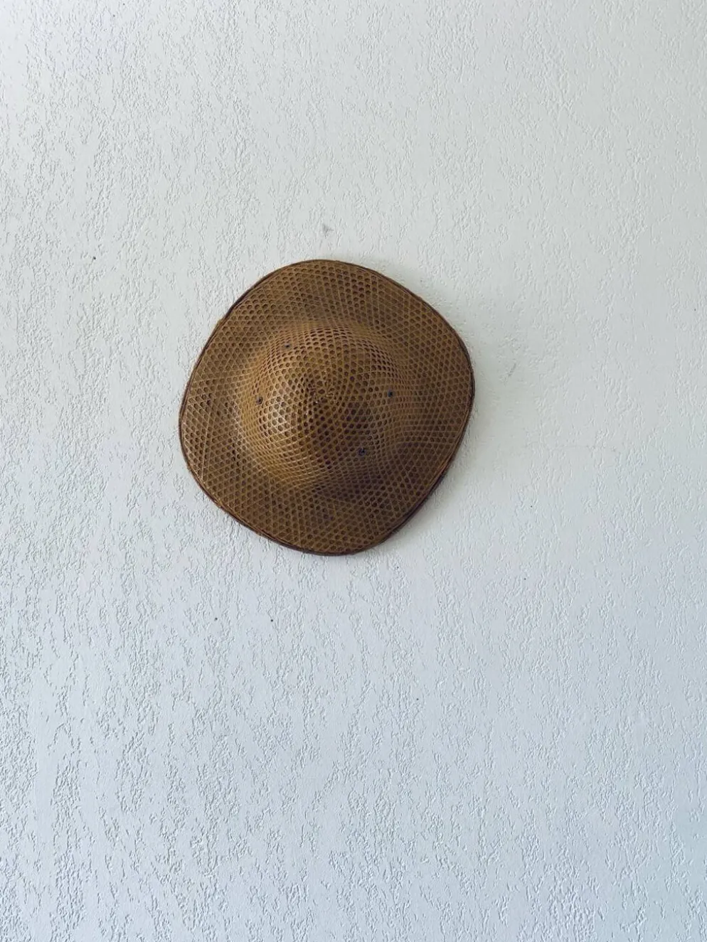 Ancien chapeau asiatique