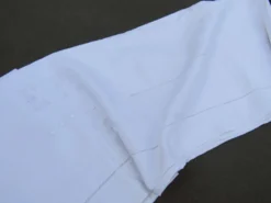 Ancien drap blanc monogrammé E.P coton brodé