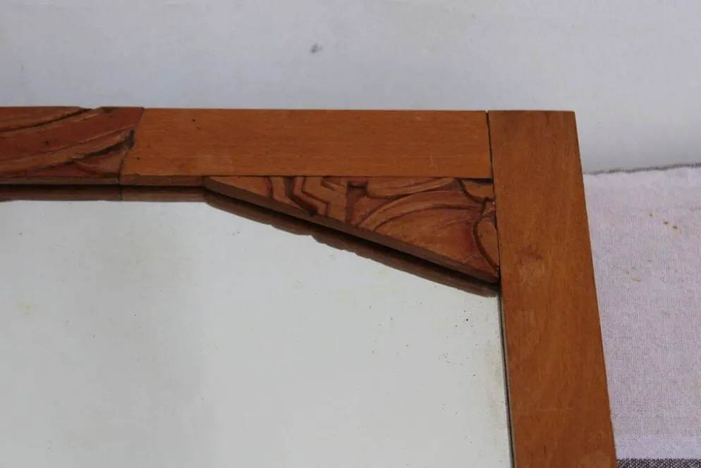 Ancien miroir en bois