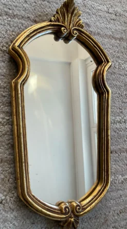 Ancien miroir en bois doré Rocaille des années 70