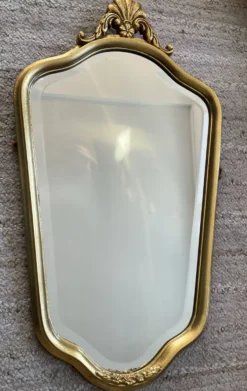 Ancien miroir en bois doré style Louis XV