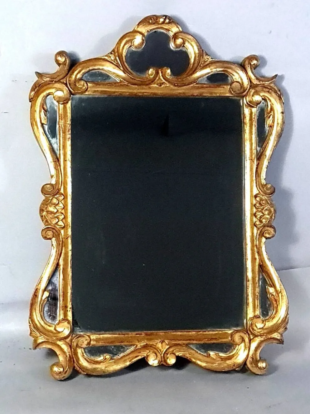 Ancien miroir à parcloses bois sculpté dorure à la feuille 53x37 cm SD207