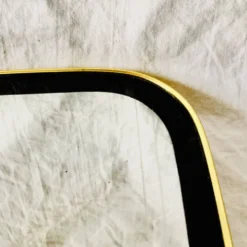Ancien miroir rétroviseur - forme libre