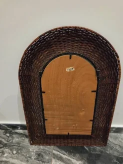 Ancien miroir vintage italien tressé en osier et fer