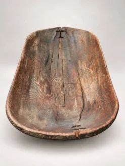 Ancienne auge à pétrir monoxyle en bois – art populaire
