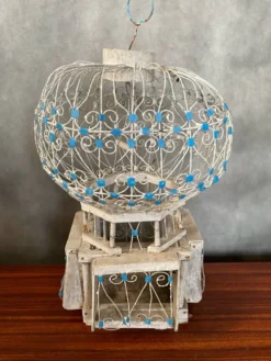 Ancienne Cage A Oiseaux Montgolfière Bois + Metal Blanc Bleu Deco Vintage