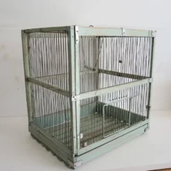 Ancienne cage à oiseaux en bois & métal vert d’eau