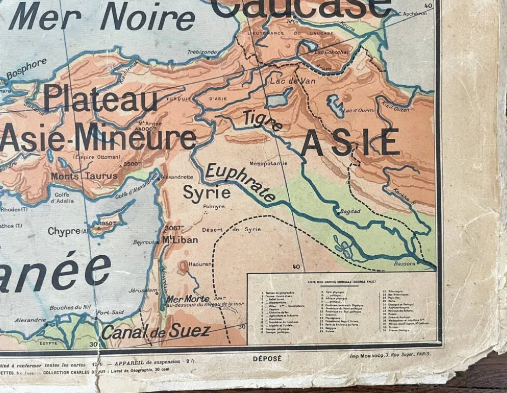 Ancienne carte scolaire Vidal-Lablache Mézières 12, T33, 1910 Europe relief