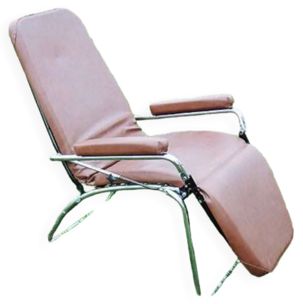 Ancienne chaise longue en simili cuir skai lama