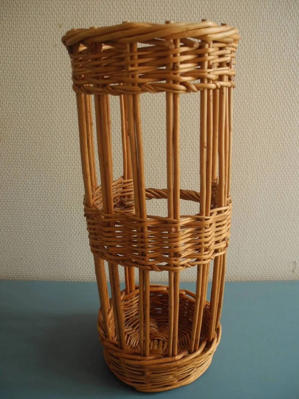 ancienne claie pain osier panier déco vintage wicker bread rack basket