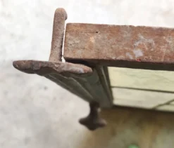 Ancienne fenêtre Vitrail