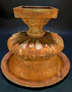 Ancienne Jardinière en Fonte – Vasque Médicis sur pied – 27 cm – 5,5 kg