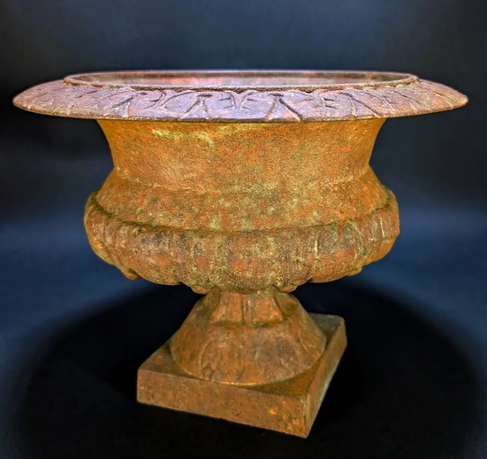 Ancienne Jardinière en Fonte – Vasque Médicis sur pied – 27 cm – 5,5 kg
