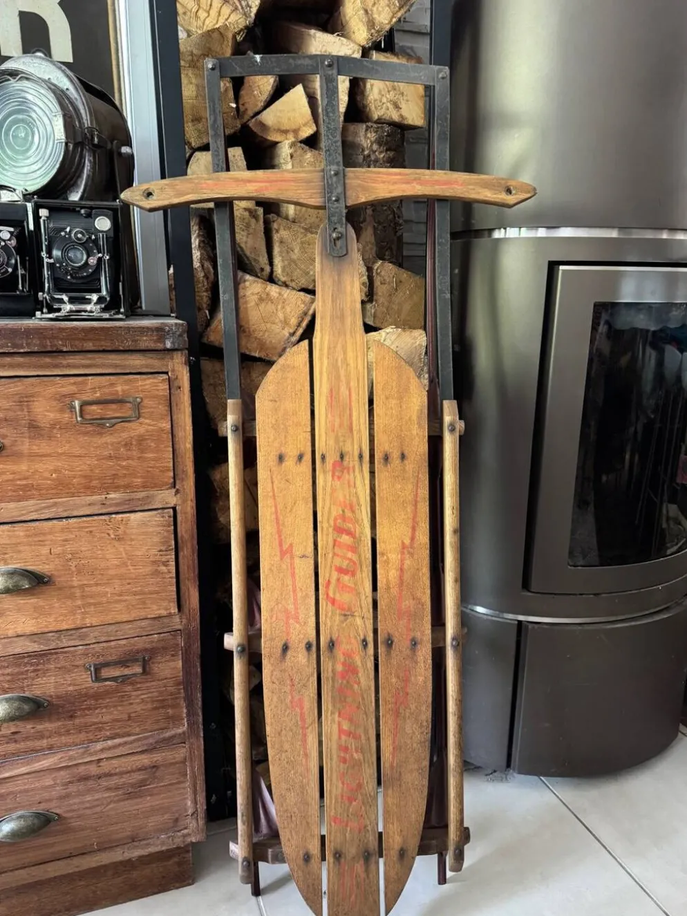Ancienne luge américaine en bois vintage