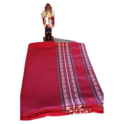 Ancienne nappe rectangulaire rouge Basque