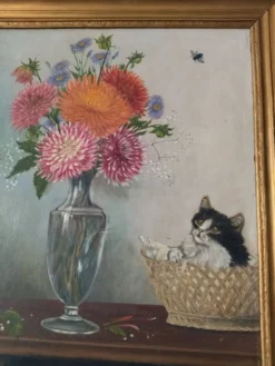 Ancienne peinture sur panneau - Chaton et Fleurs - Signé Léon Chevalier