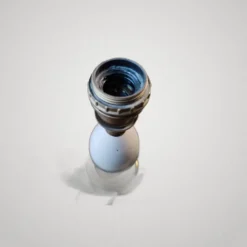 Ancienne petite lampe oeuf métal crème/métal doré goût maison charles annee