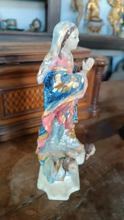 Ancienne petite sculpture en bois, Vierge Immaculée, Amérique du Sud, XIXe siècle