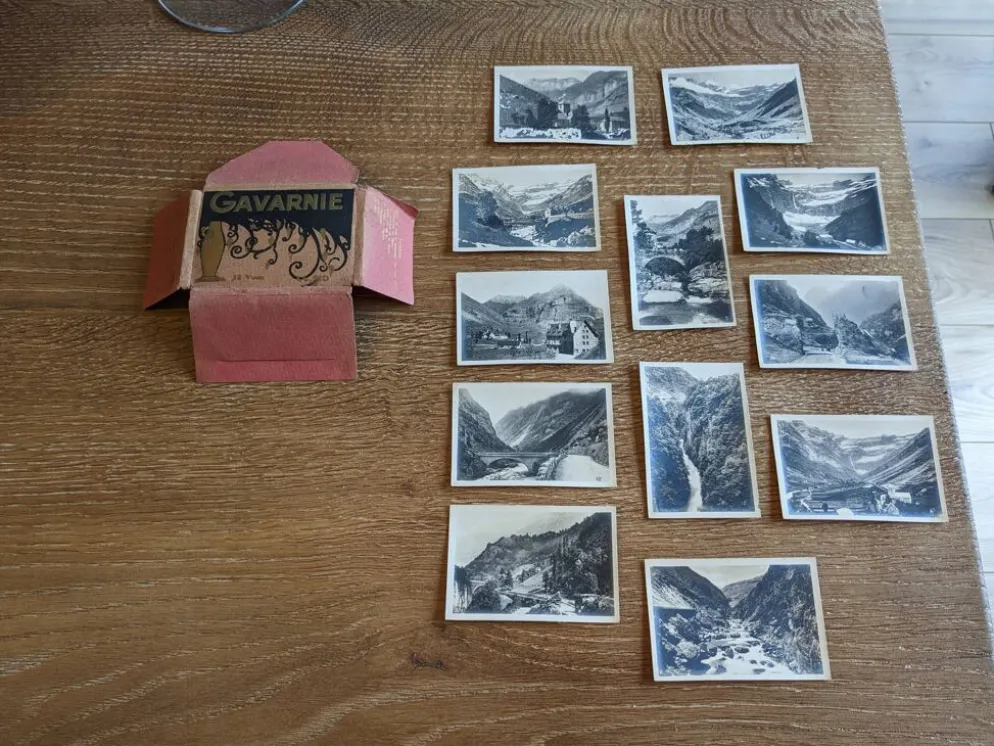 Ancienne pochette souvenir de 12 vues de Gavarnie années 20