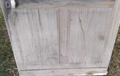 Ancienne porte avec volets en bois Vintage