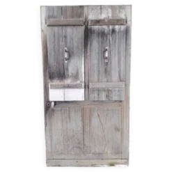 Ancienne porte avec volets en bois Vintage