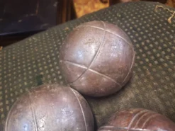 6 anciennes boules de petanque