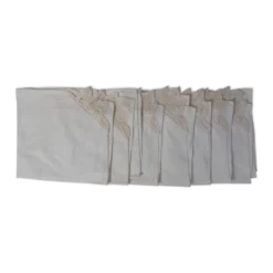 7 anciennes serviettes de tables brodées