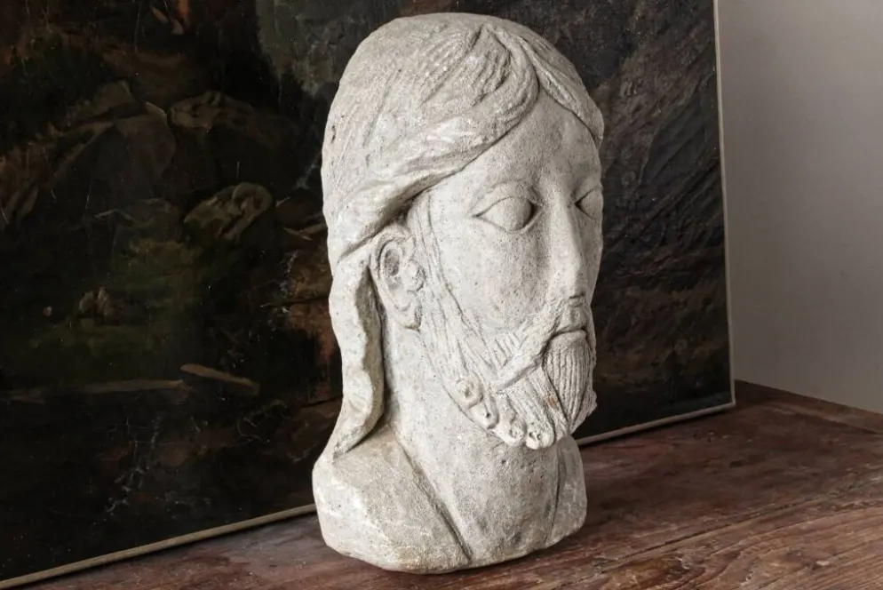 Ancienne tête de Christ de Vézelay en pierre reconstituée