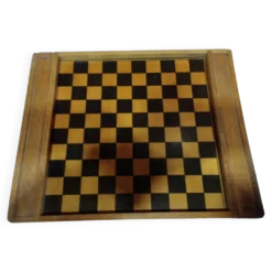 ancien plateau de jeu en bois : petits chevaux et jeu de dames