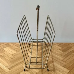Ancien porte-revue métallique - 1950