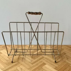 Ancien porte-revue métallique - 1950