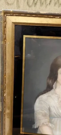 Ancien portrait pastel sur toile d'un jeune noble, signé et daté de 1899 au dos, cadre doré.