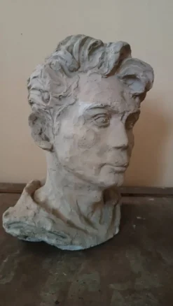 A. Novelli, buste masculin, sculpture en plâtre