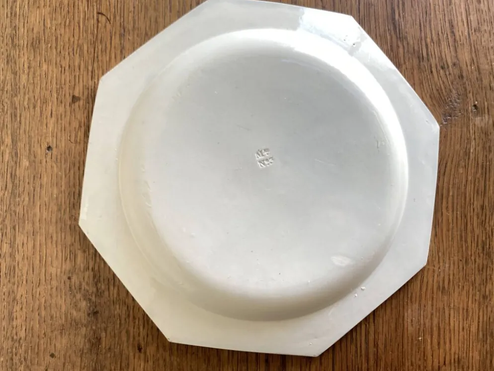 Assiettes octogonales Montereau directoire 1810 grisaille néoclassique