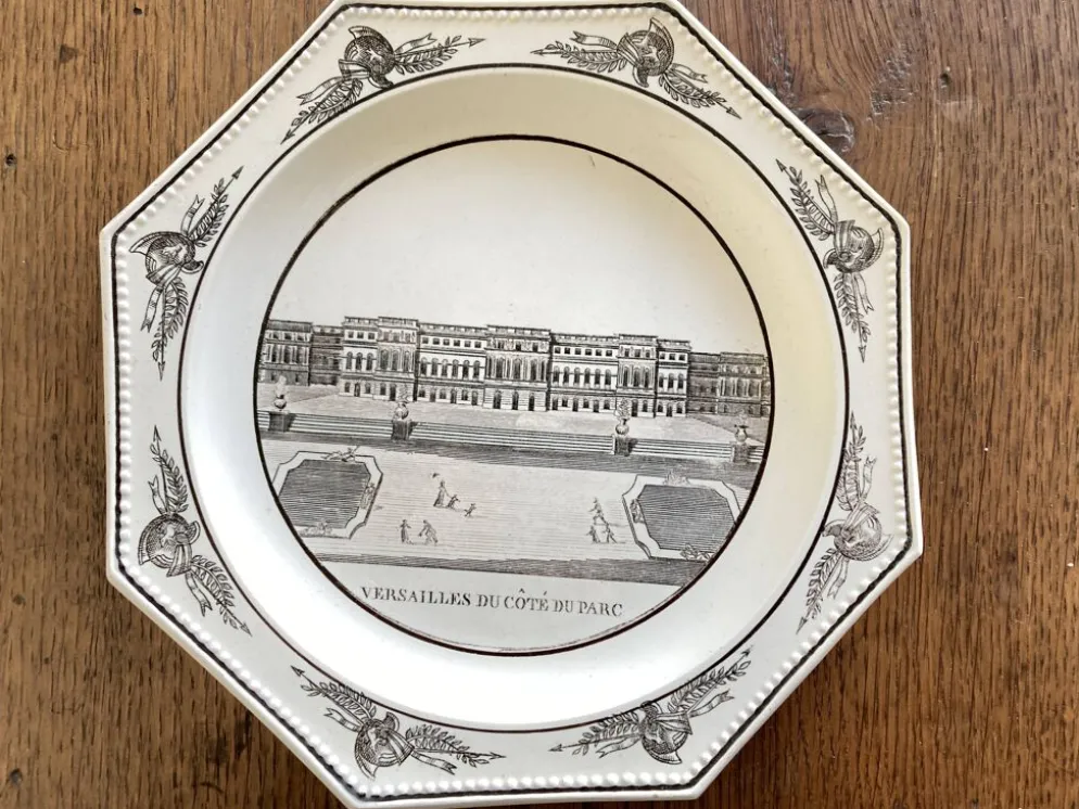 Assiettes octogonales Montereau directoire 1810 grisaille néoclassique