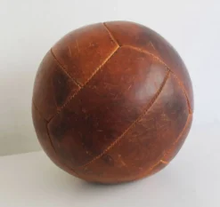 Ballon de médecine vintage des années 1950 de la marque Gala
