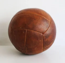 Ballon de médecine vintage des années 1950 de la marque Gala