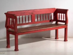 Banc ancien peint rouge en pin à dossier tourné – Europe centrale, vers 1900