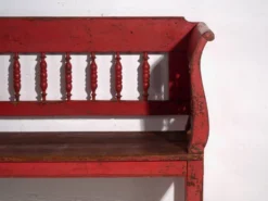Banc ancien peint rouge en pin à dossier tourné – Europe centrale, vers 1900