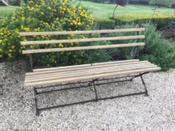 Banc de jardin