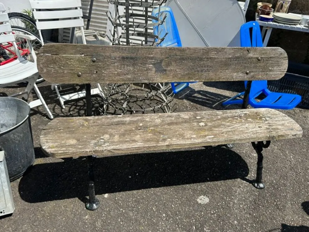 Banc de jardin ancien en fonte et bois annees 40