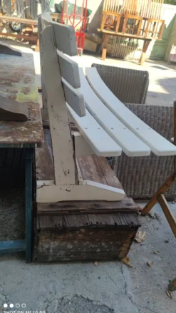 Banc de jardin en bois peint vers 1950