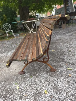 Banc de jardin en fonte avec lattes en bois