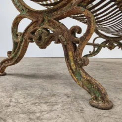 Banc de jardin en fonte fin 19ème à lames renversées