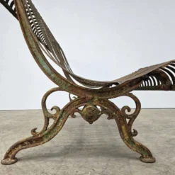 Banc de jardin en fonte fin 19ème à lames renversées
