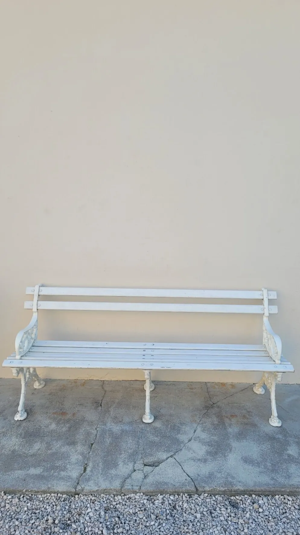 Banc de jardin signé Godin en fonte de maison bourgeoise